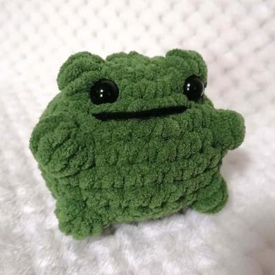 Grenouille fesses verte foncee 1